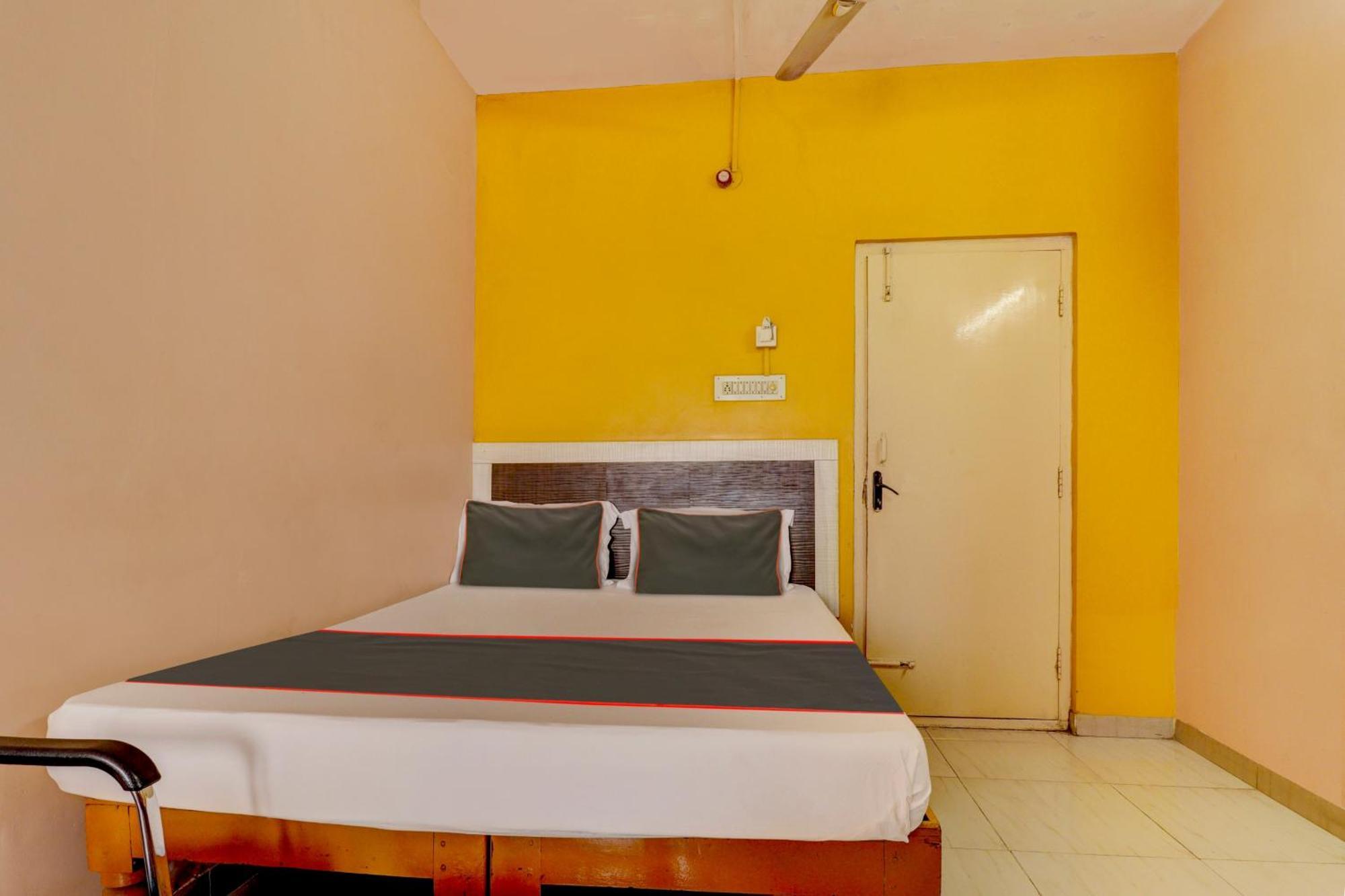 Collection O Royal Comfort Bangalore Ngoại thất bức ảnh